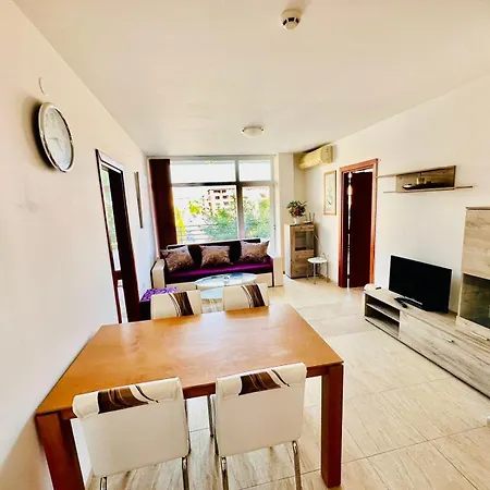 Apartment Cozy Mood Two-bed Flat In Sunny